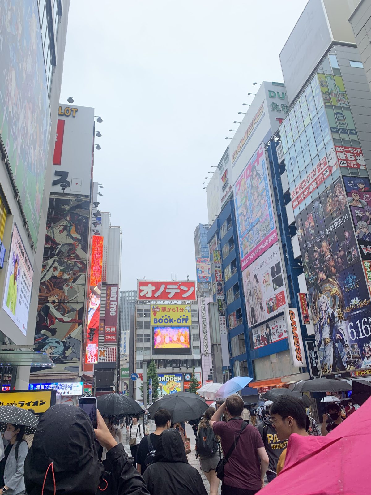 From Kyoto to Akihabara!!! (Oooo aaaaa)